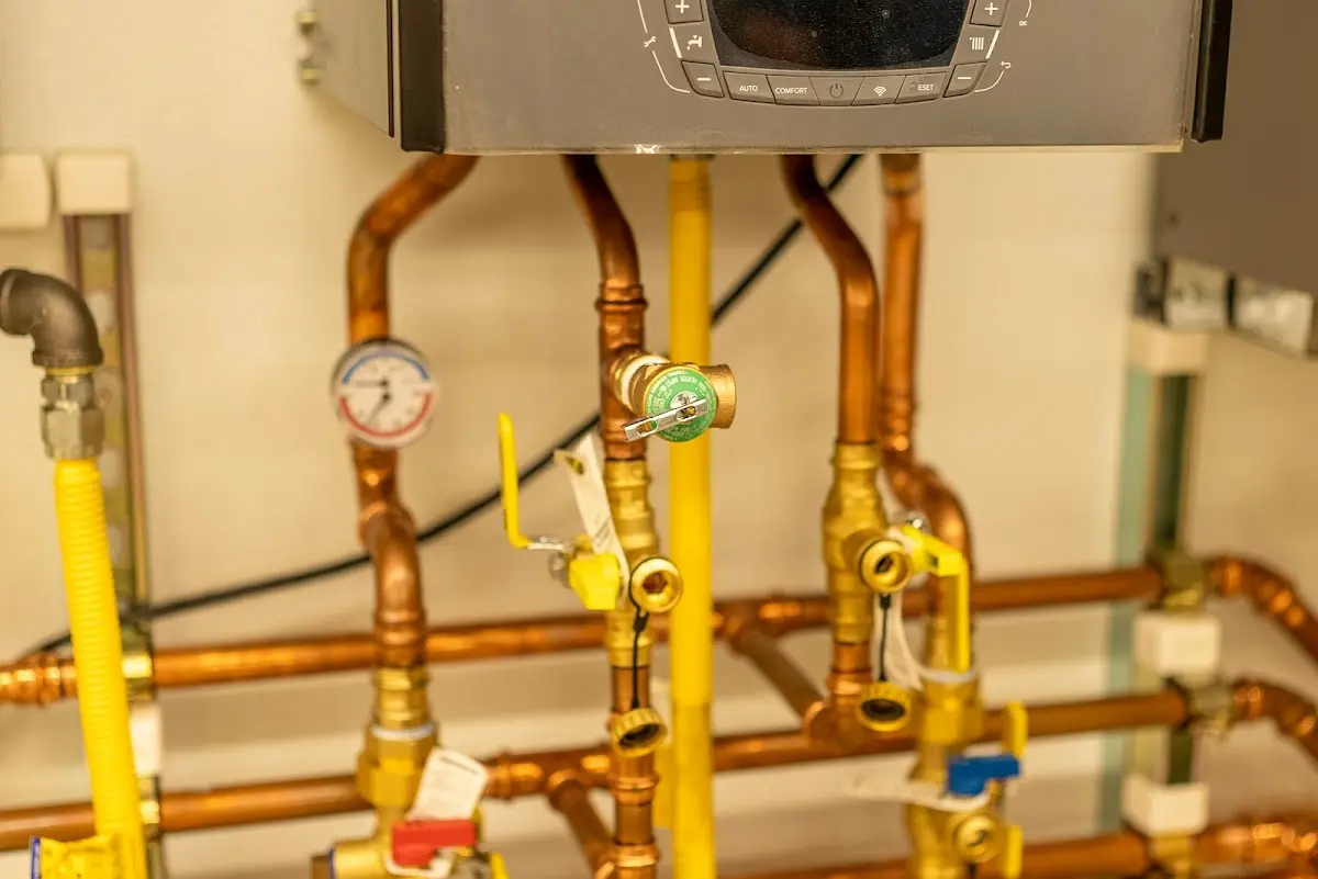 Licensed technician providing Emergency Plumbing for a homeowner in Van Buren